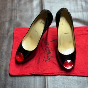 CHRISTIAN LOUBOUTIN New Very Prive 120 Patent